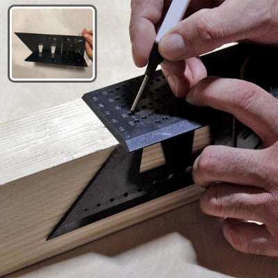 L'equerre 3D aidant a prendre distance pour trous etageres