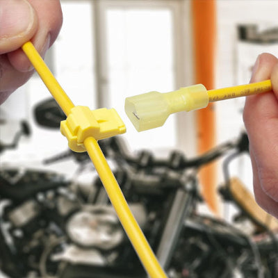 connecteur de fils actif jaune et son composant raccord