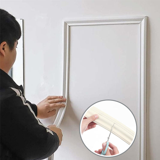 homme installant facile corniche plafond porte sur porte