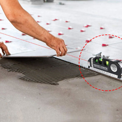 Paul placant carreaux salle de bain grâce niveau laser multifonctions