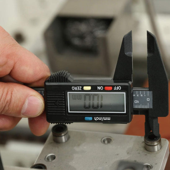 pied a coulisse numerique mesurant vice batterie