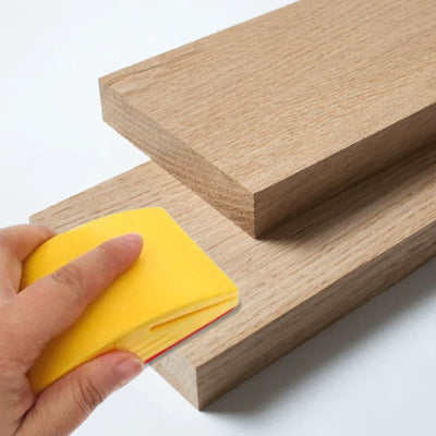 ponceuse artisanale sur 2 petites planches bois