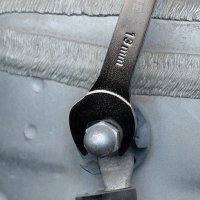 Serrer boulon avec Clé plate à Ouverture et Anneau